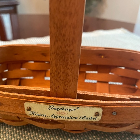 Longaberger Hostess Appreciation Basket - Picture 2 of 6